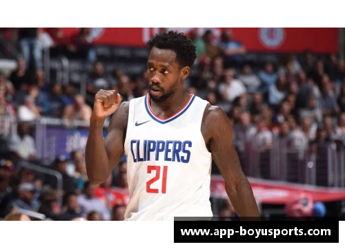 快船战胜尼克斯，保住季后赛希望